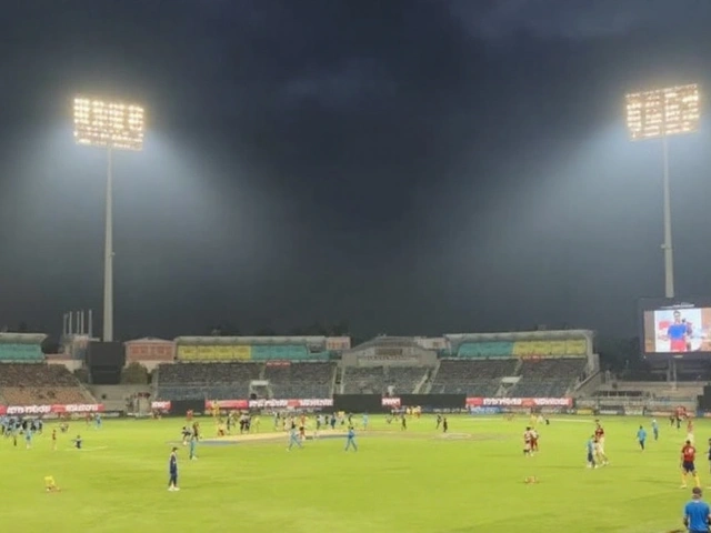 IPL 2025: बारिश से RCB-KKR मैच रद्द, कोलकाता प्लेऑफ की दौड़ से बाहर, बेंगलुरु तालिका में नंबर-1